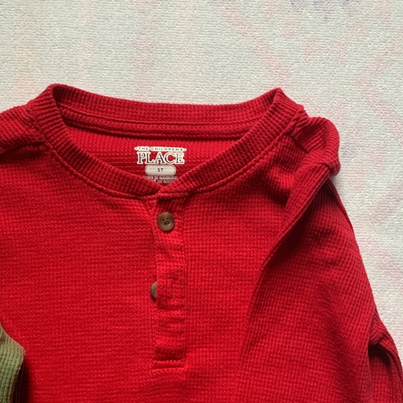 Place Green and Red Long Sleeve Henley Shirts - Picture 2 of 3
